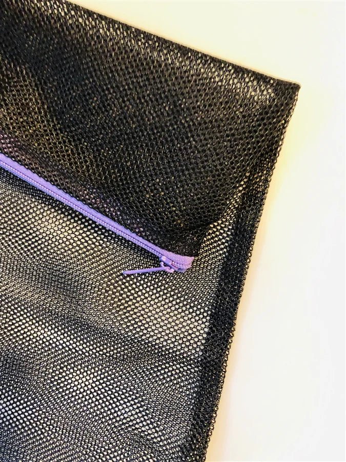 Art Factory Black Mesh sponge Bag with Carabiner - Fusion Body Art
